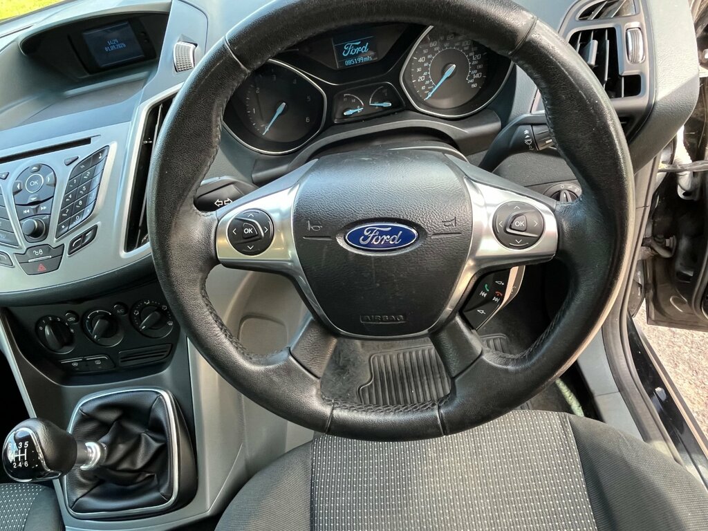 Ford C-Max 1.6 Titanium Euro 5 White #24