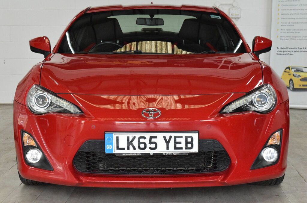 Toyota GT86 2.0 Boxer D-4s Coupe Euro 5 200 Red #2