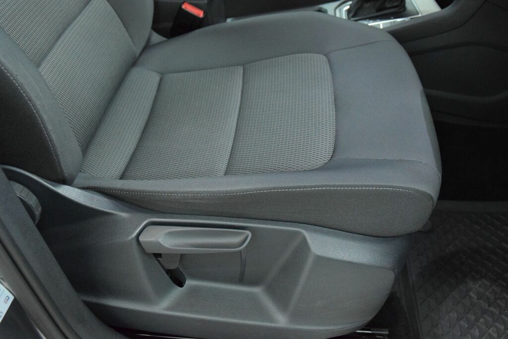 Volkswagen Golf SV 1.6 Tdi Se Euro 6 Ss Grey #13
