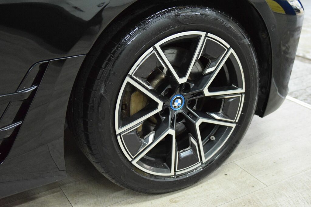 BMW i4 40 83.9Kwh M Sport Gran Coupe Ed Black #6