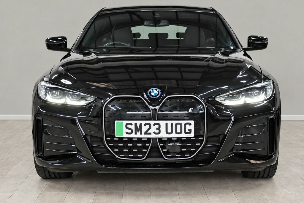 BMW i4 40 83.9Kwh M Sport Gran Coupe Ed Black #2