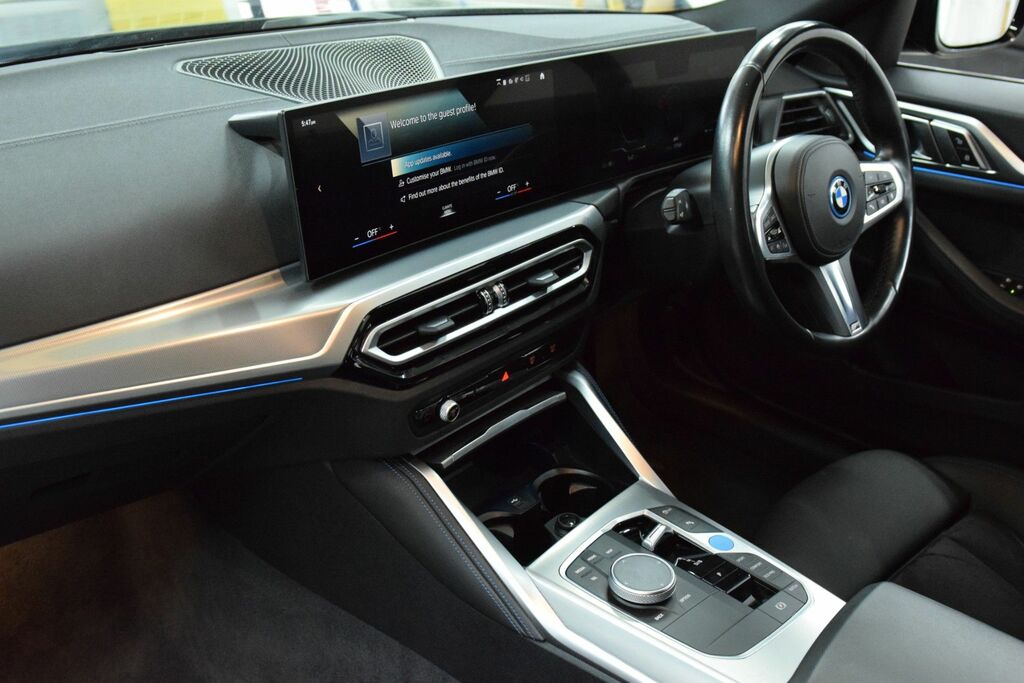 BMW i4 40 83.9Kwh M Sport Gran Coupe Edrive White #26