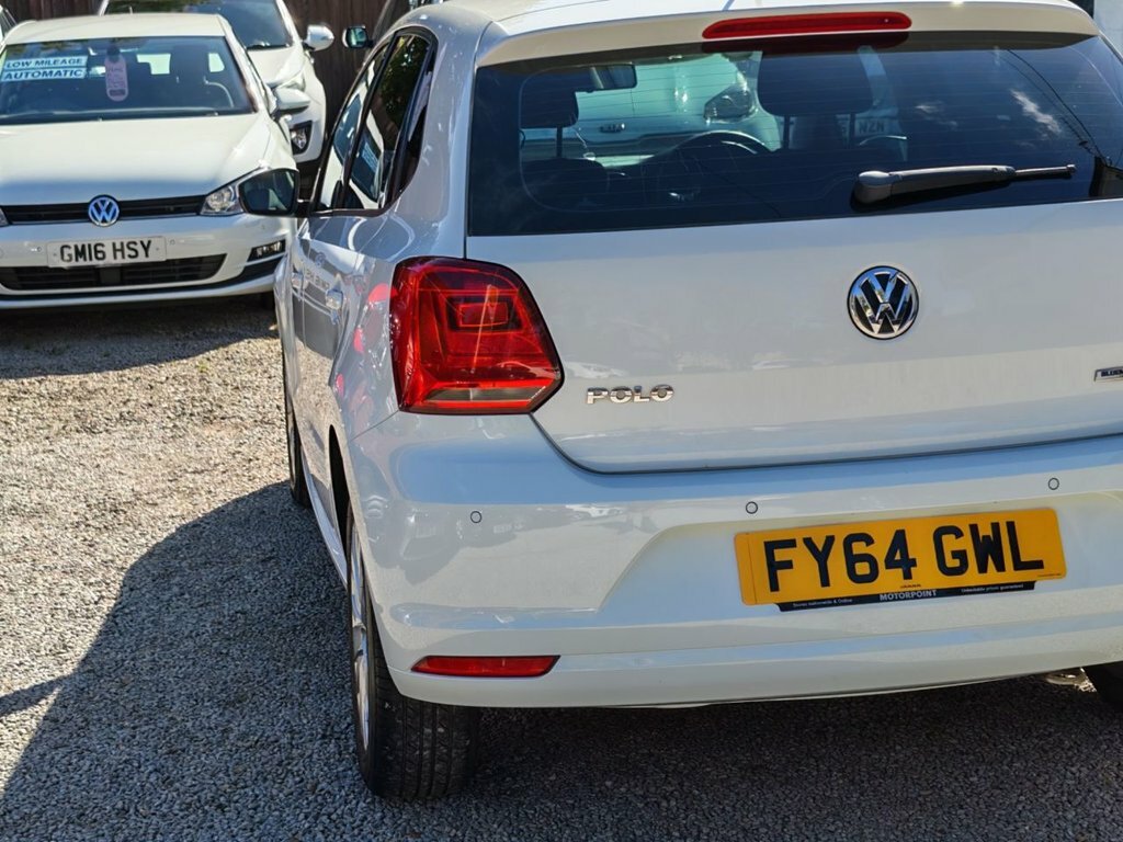 Volkswagen Polo 1L Se White #6