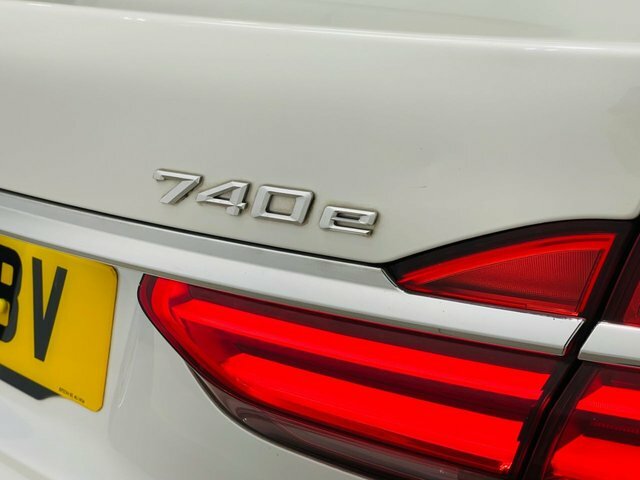 BMW 7 Series   #41