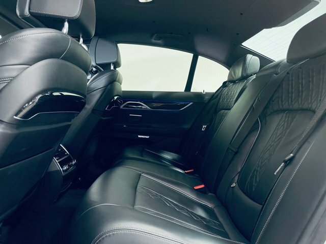 BMW 7 Series   #7