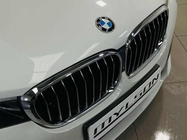 BMW 7 Series   #32