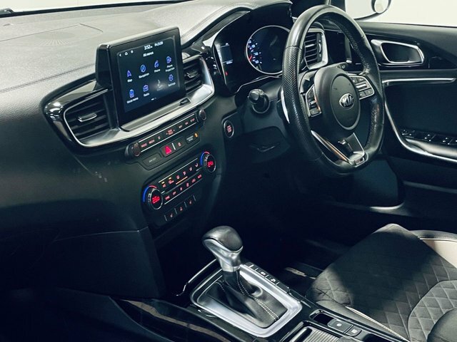 Kia Proceed 1.6 Crdi Gt-line Shooting Brake Dct Euro 6 Ss 5 Black #4