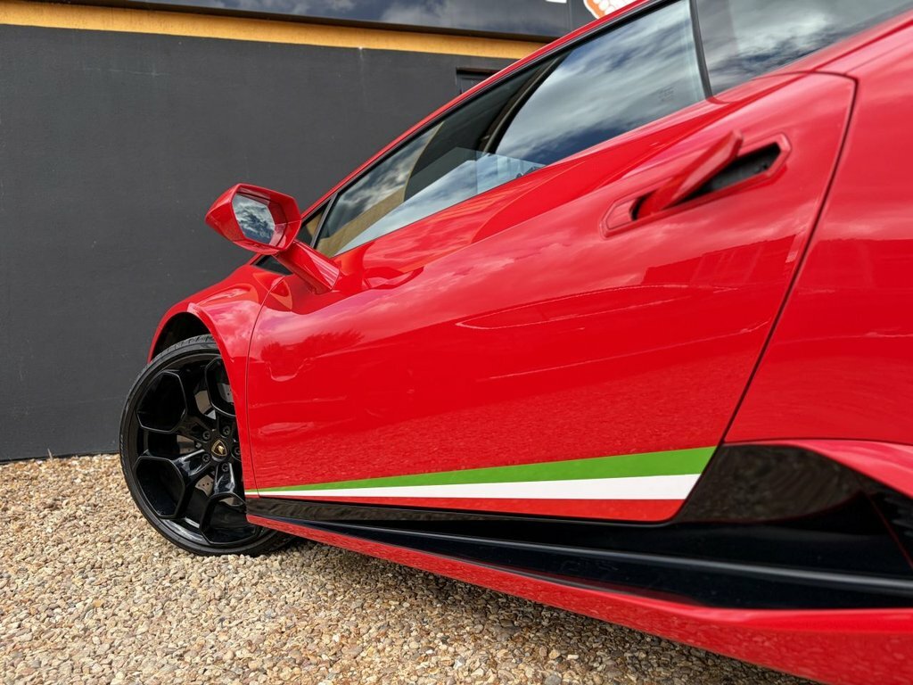 Lamborghini Huracan Coupe Black #12