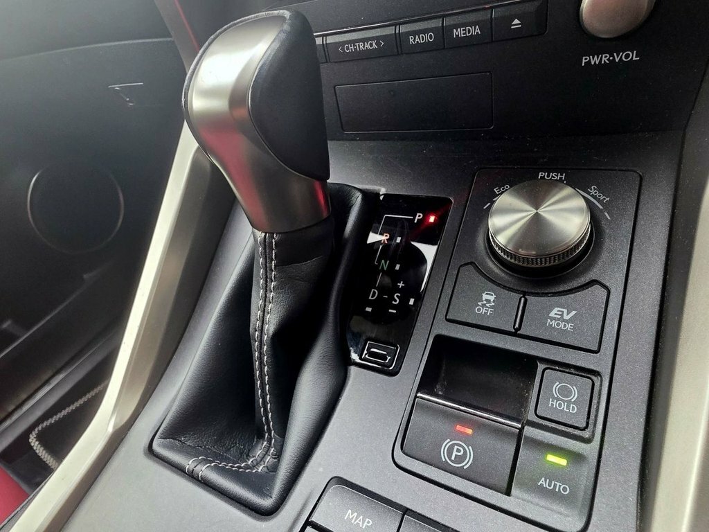 Lexus NX 300H 2.5 Cvt Premium Pack Red #9
