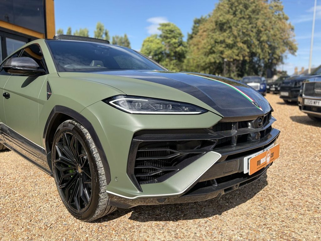 Lamborghini Urus 4L Se Black #2