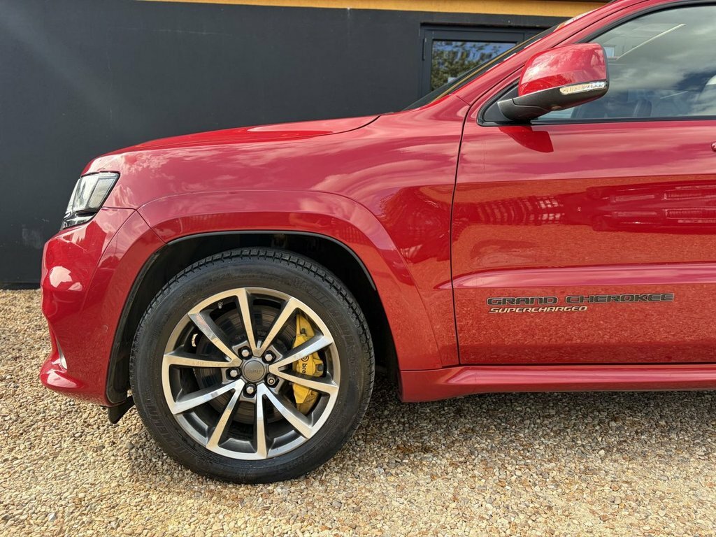 Jeep Grand Cherokee Estate Red #6