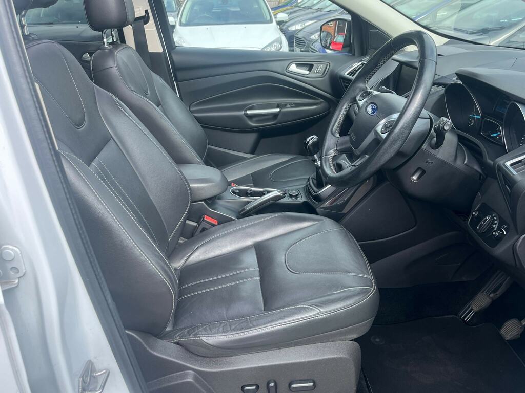 Ford Kuga Suv 2.0 Tdci Titanium X Powershift Awd Euro 6 Ss White #13