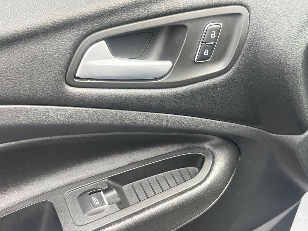 Ford Kuga Suv 2.0 Tdci Titanium X Powershift Awd Euro 6 Ss White #20