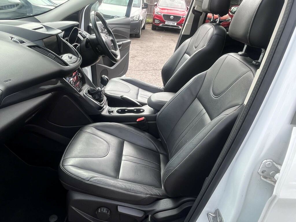 Ford Kuga Suv 2.0 Tdci Titanium X Powershift Awd Euro 6 Ss White #41