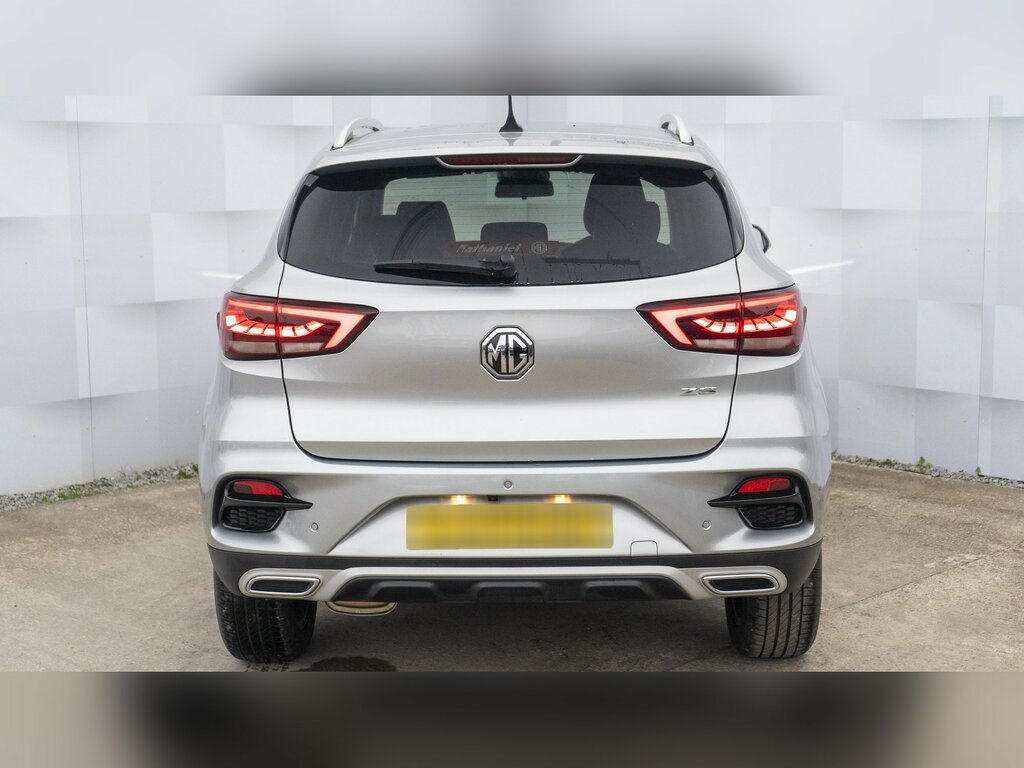 MG ZS Exclusive Silver #6