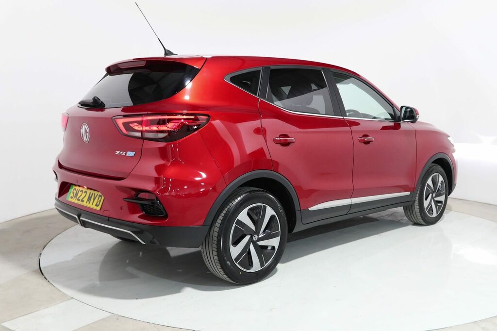 MG ZS Ev Se   #5