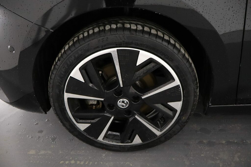 Vauxhall Corsa 1.2 Design White #12