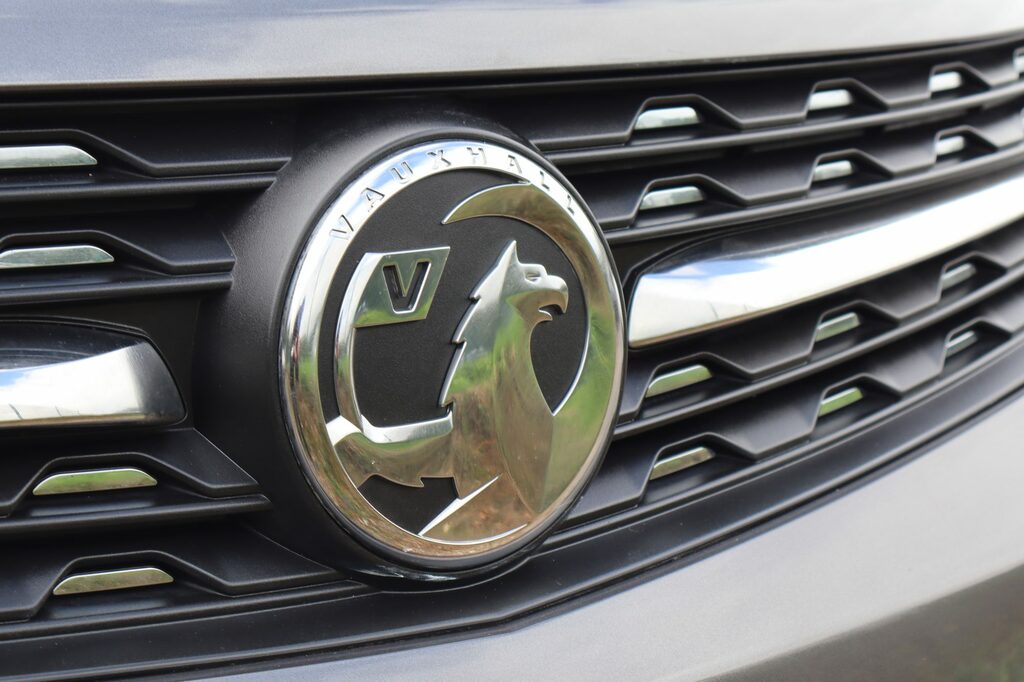 Vauxhall Vivaro 1.5L Prime 6Dr White #9