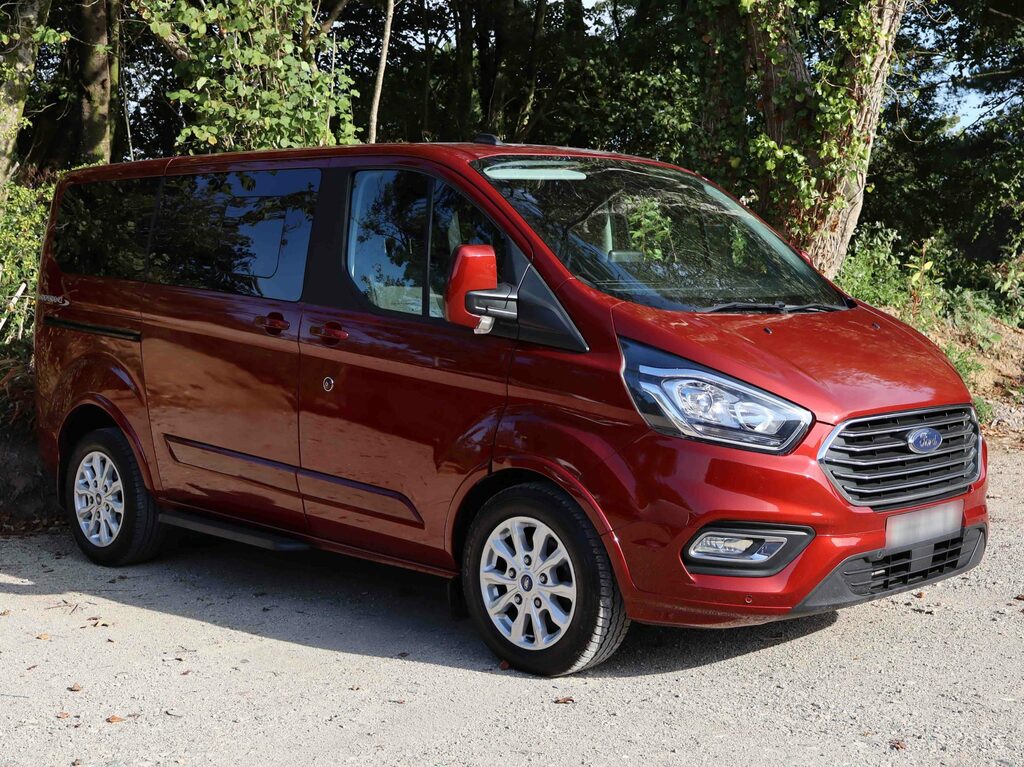 Ford Tourneo Custom 320 Titanium Wav Ecoblue