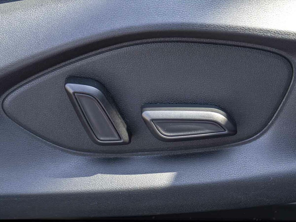 MG ZS 1.5 Vti-tech Exclusive Euro 6 Ss Black #19