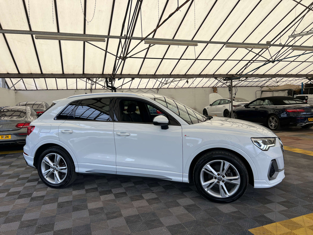 Audi Q3 Q3 S Line 35 Tfsi White