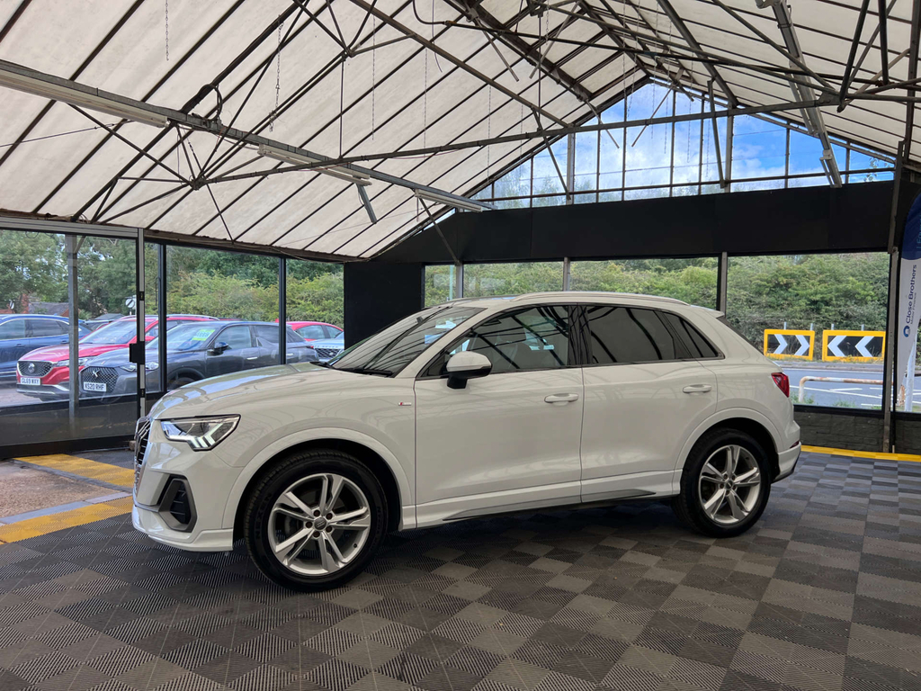 Audi Q3 Q3 S Line 35 Tfsi White #3