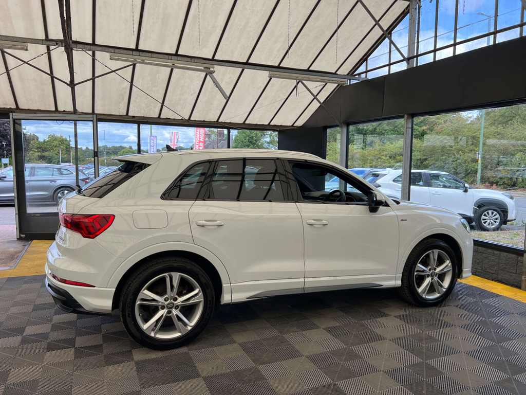 Audi Q3 Q3 S Line 35 Tfsi White #5