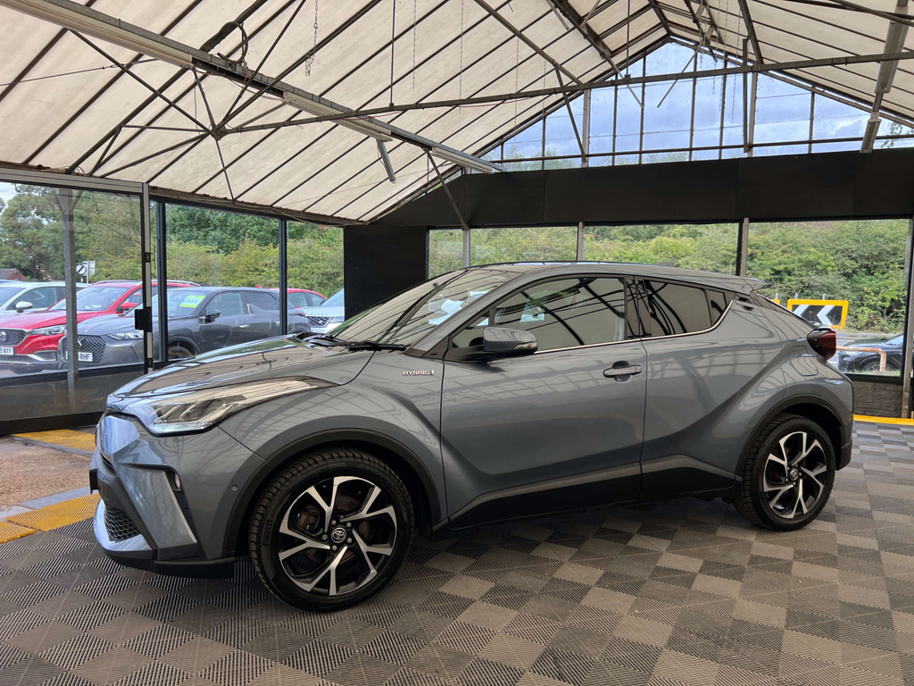 Toyota C-Hr Suv Grey #3