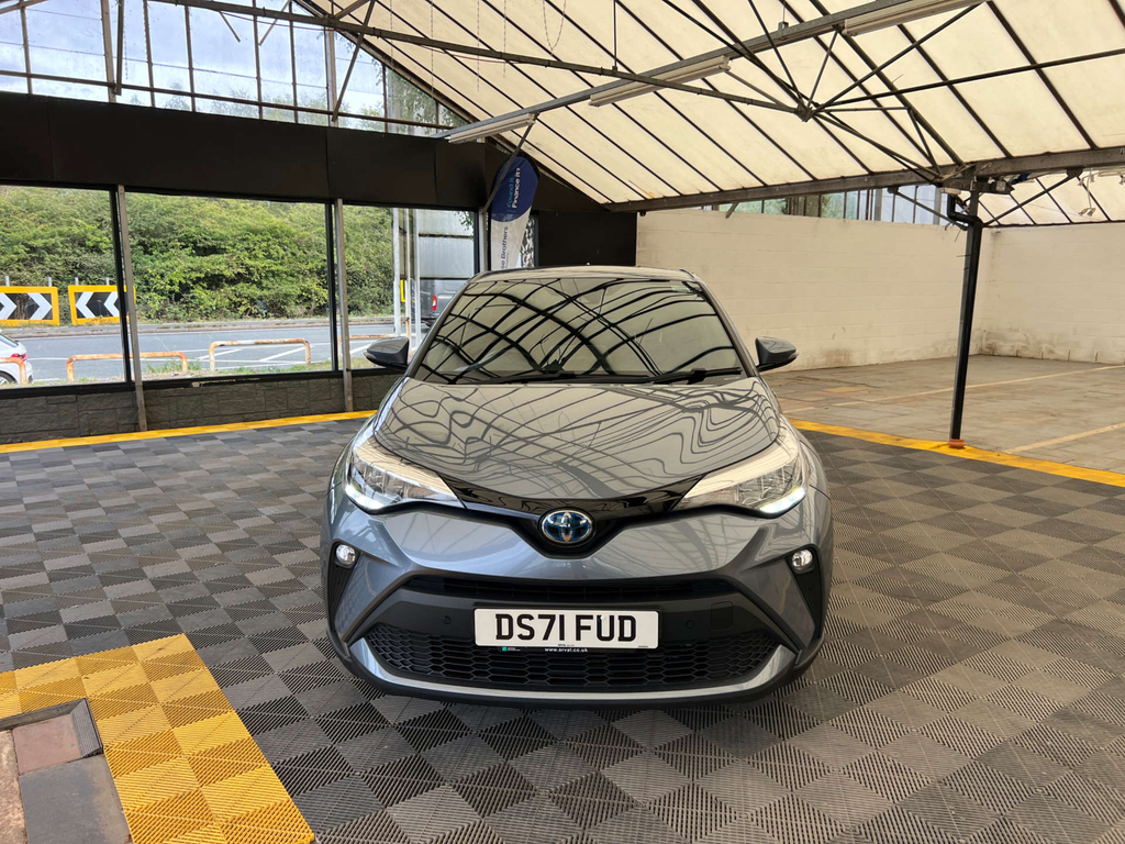 Toyota C-Hr Suv Grey #2