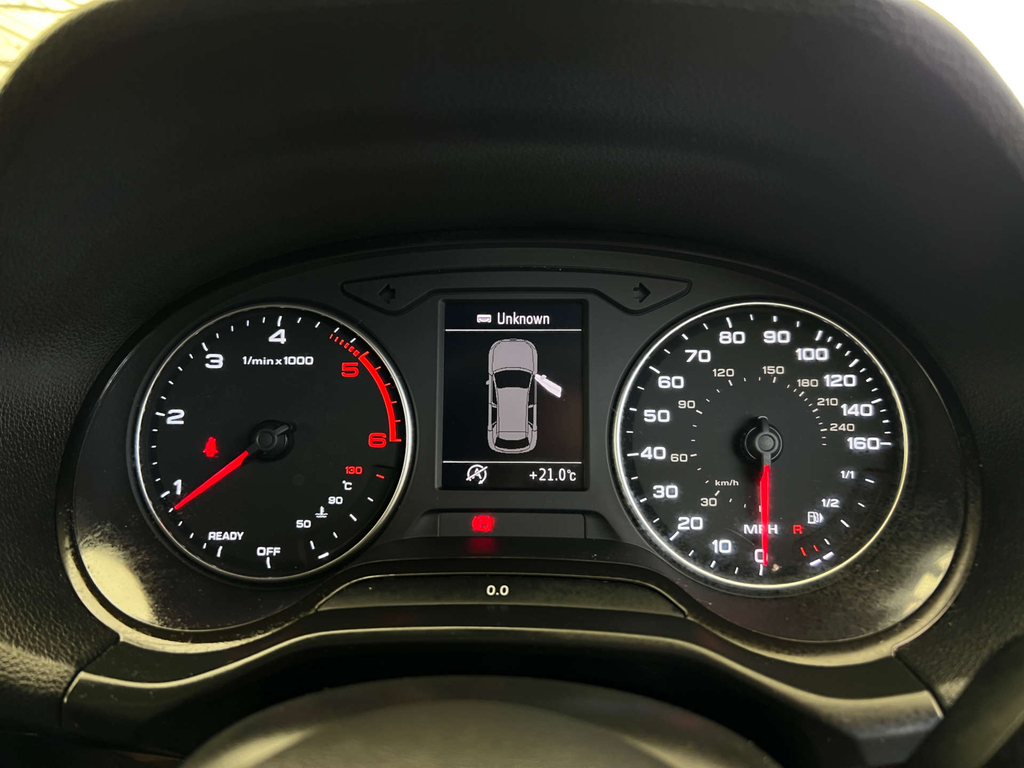 Audi Q2 Tdi S Line Black #8