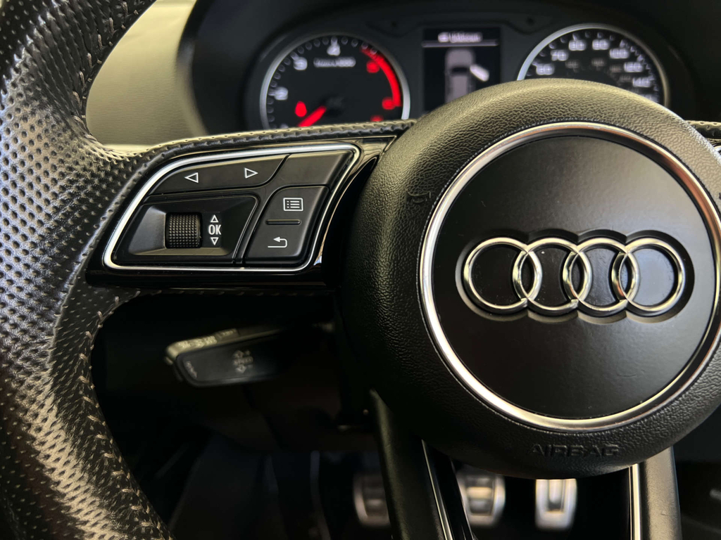 Audi Q2 Tdi S Line Black #9