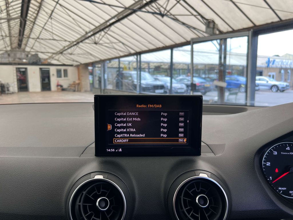 Audi Q2 Tdi S Line Black #11