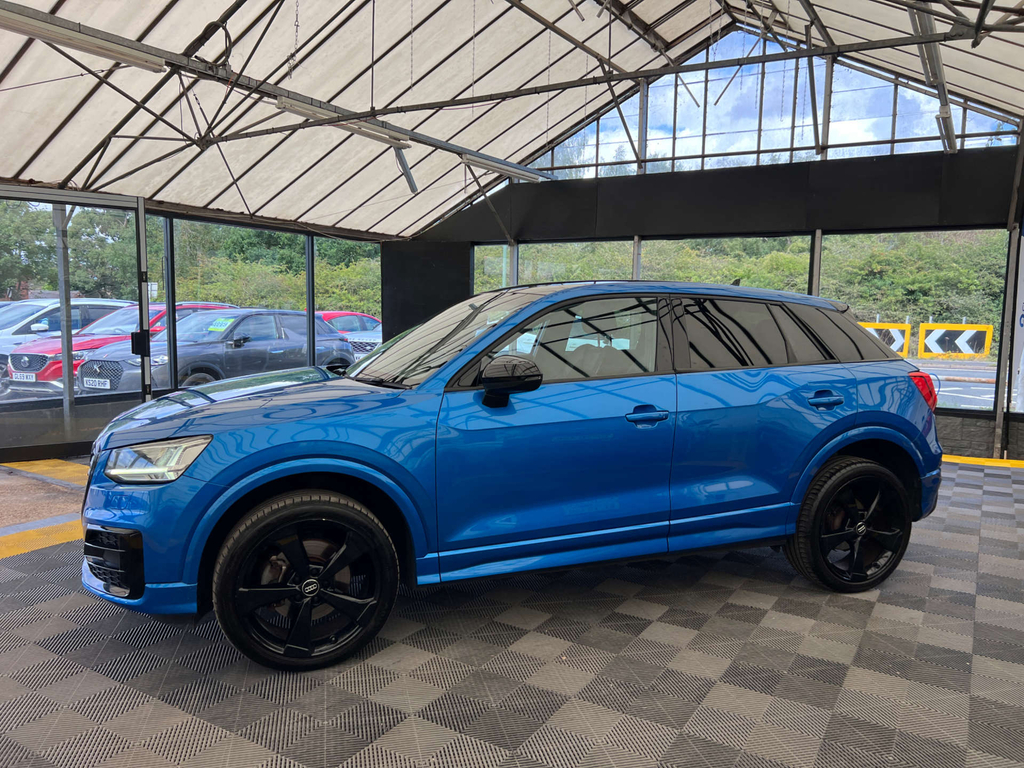 Audi Q2 Suv Blue #3
