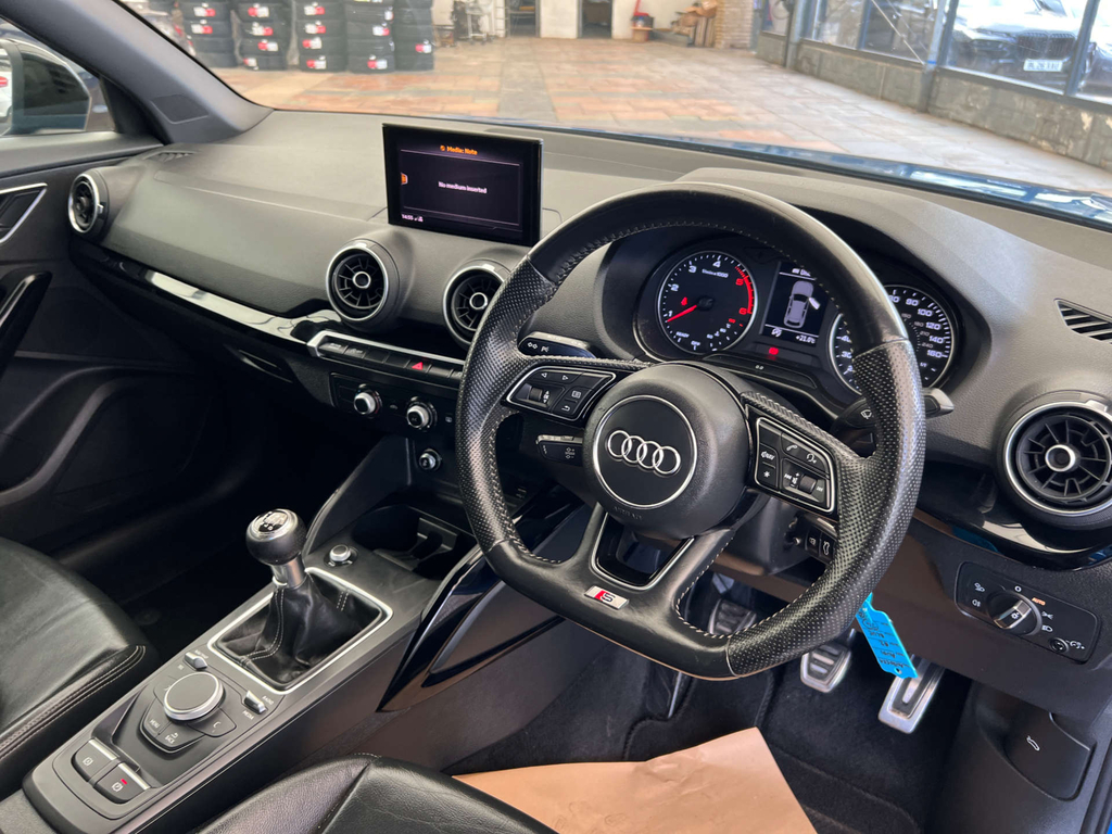 Audi Q2 Tdi S Line Black #7