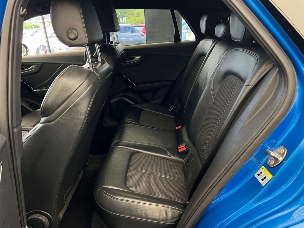Audi Q2 Tdi S Line Black #17