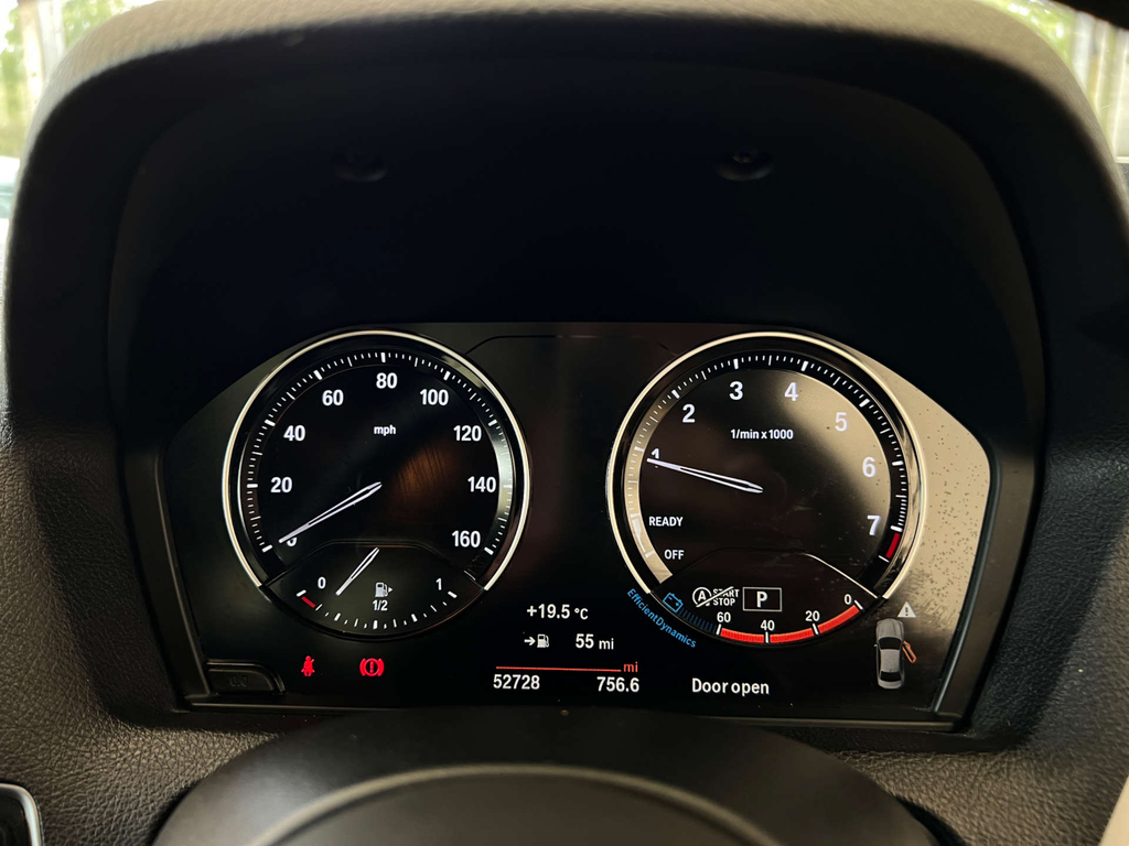 BMW 2 Series Luxury Silver #8