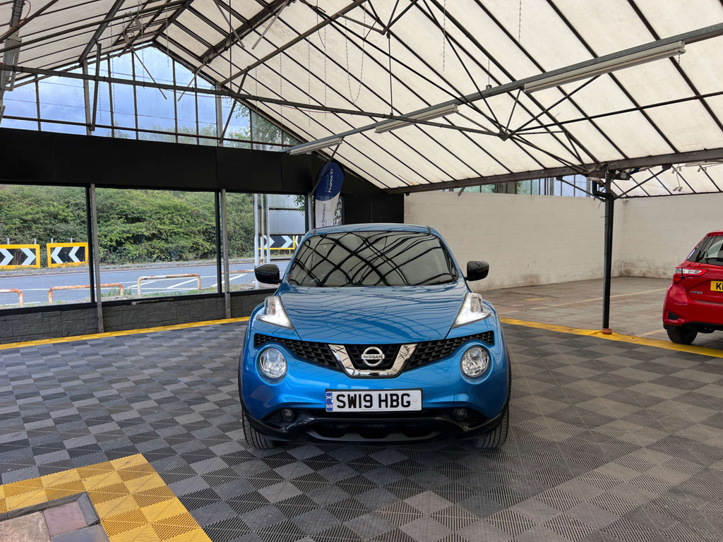 Nissan Juke Acenta Red #2