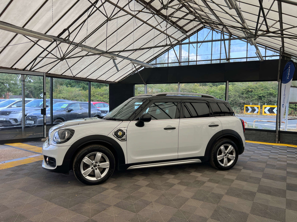 Mini Countryman Suv YG19GMC White #3
