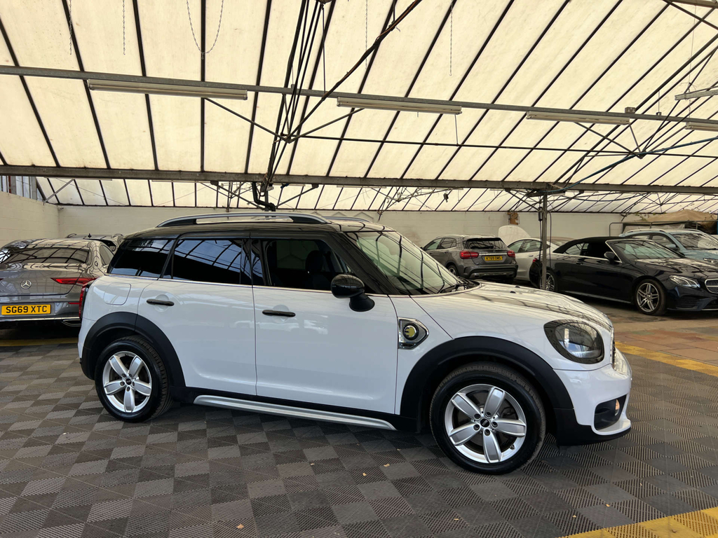 Mini Countryman Suv White