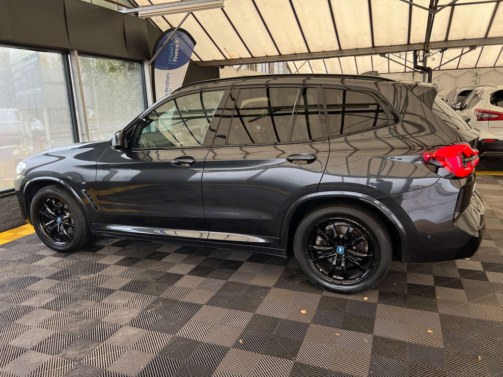 BMW iX3 Suv Grey #4