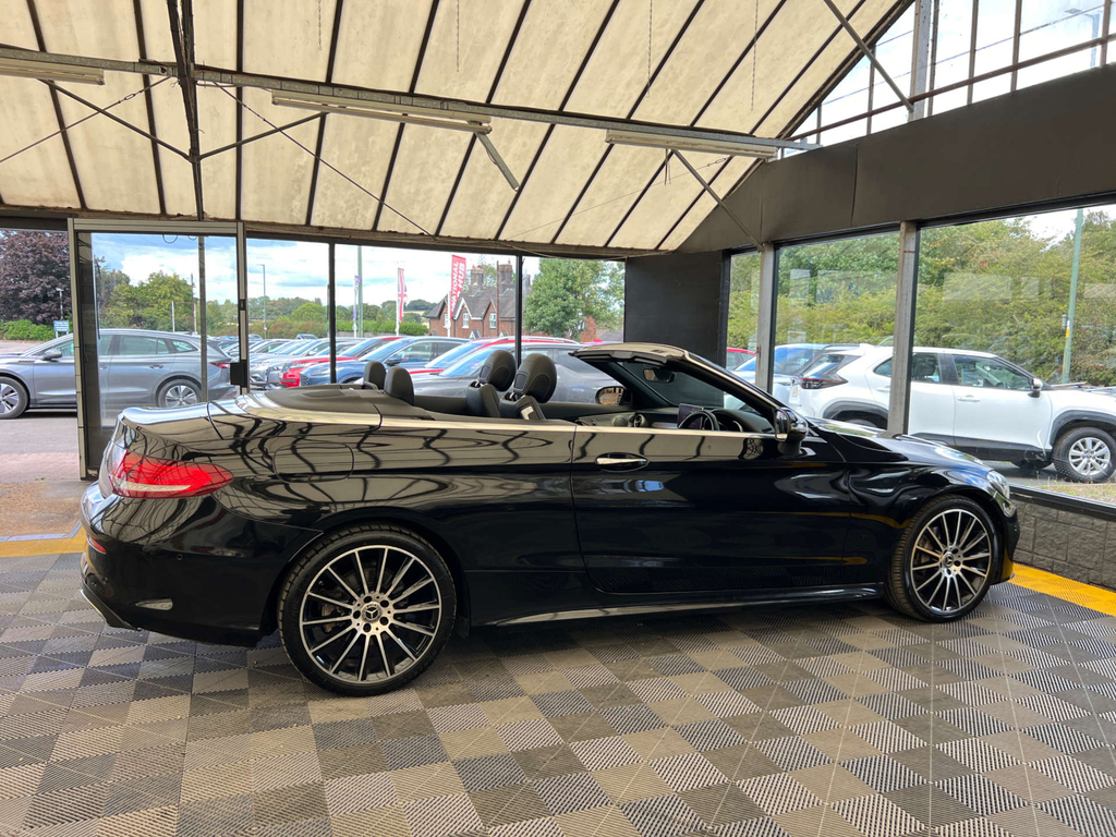 Mercedes-Benz C Class Convertible LV18YCK Black #4