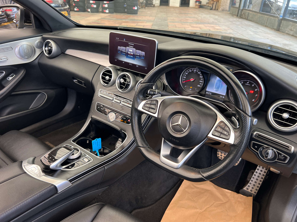 Mercedes-Benz C Class Convertible LV18YCK Black #5