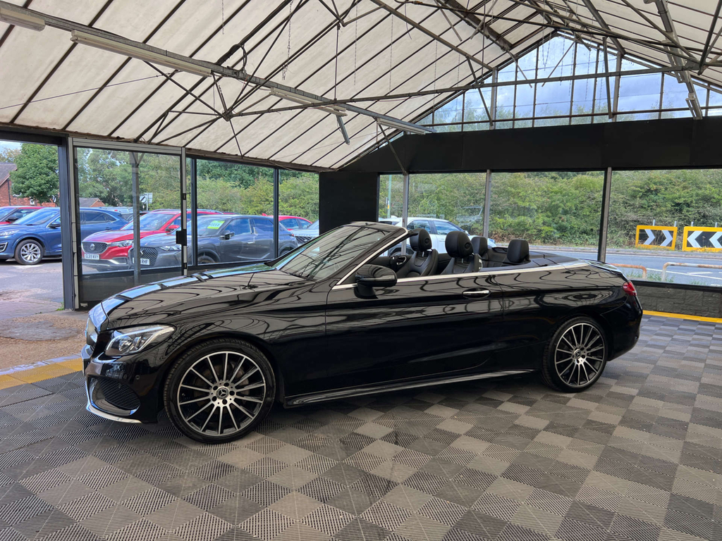 Mercedes-Benz C Class Convertible LV18YCK Black #2