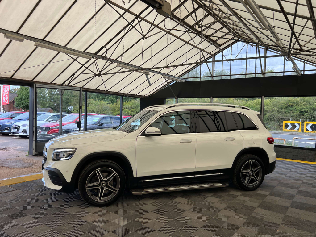 Mercedes-Benz GLB Class Suv White #3