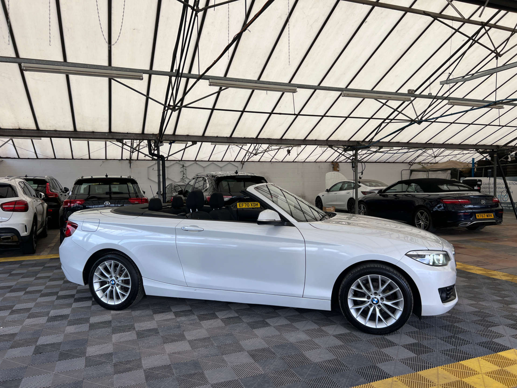 BMW 2 Series 218I Se White