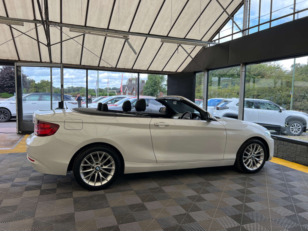 BMW 2 Series 218I Se White #5