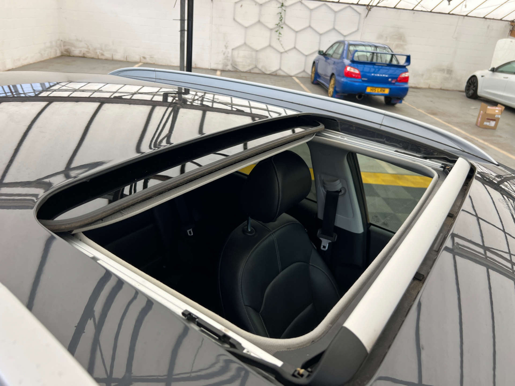 Kia Niro Suv SD20HRC Grey #6