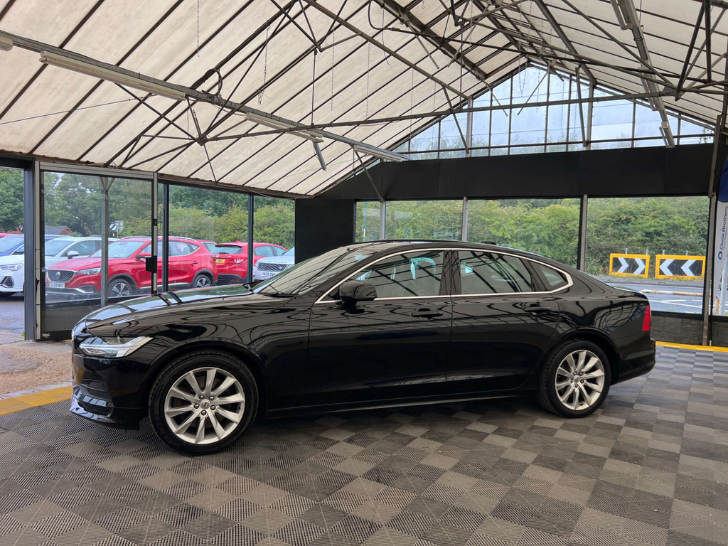 Volvo S90 Saloon Black #3