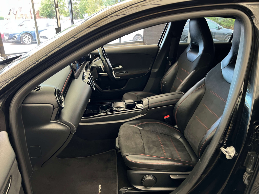 Mercedes-Benz A Class Uto White #17