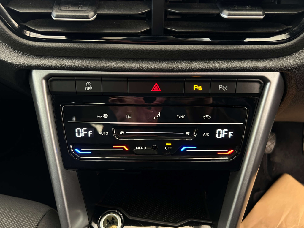 Volkswagen T-Roc Style Blue #15